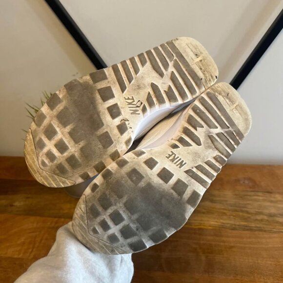 NIKE Air Max Thea in White Size 7.5 - Picture 4 of 5